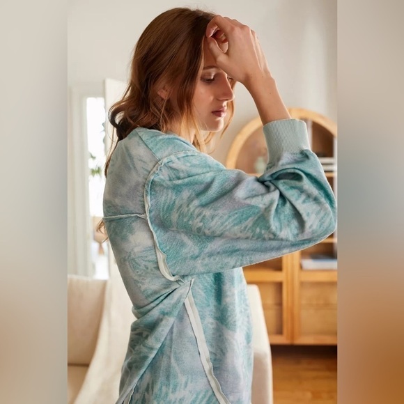 Out From Under Seamed Pullover Sweatshirt - Picture 2 of 4